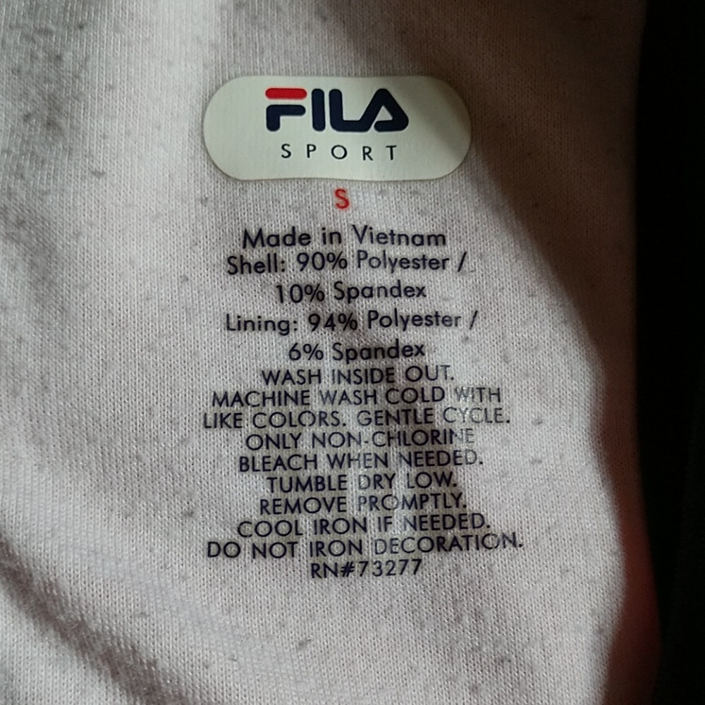 Exercise top w/ built in shelf bra size small - Picture 3 of 3